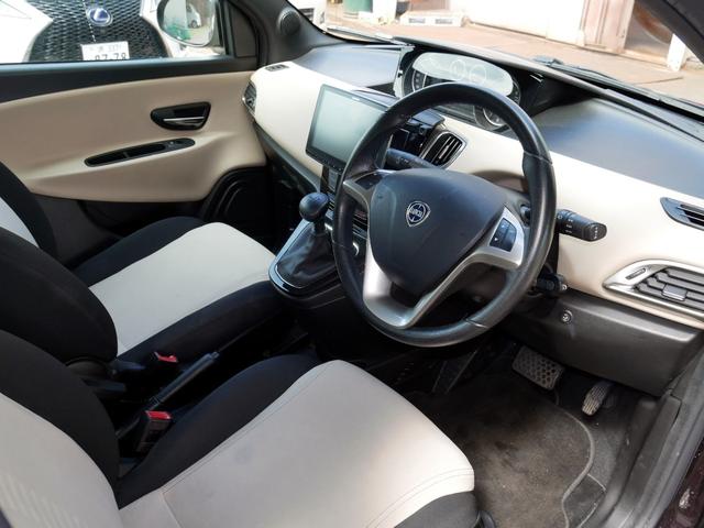 クライスラー・イプシロン パープル　ランチアコンプリートカープレイ　ドラレコ（66枚目）