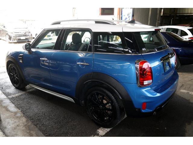 ＭＩＮＩ クーパーＤ　クロスオーバー　ワンオーナー禁煙　ナビ　前後カメラ　ドラレコ（11枚目）