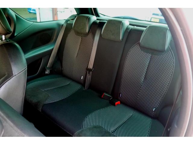 ＤＳ３ スポーツシック　６速マニュアル１７ＡＷ　　１５６馬力　ナビＴＶ（19枚目）