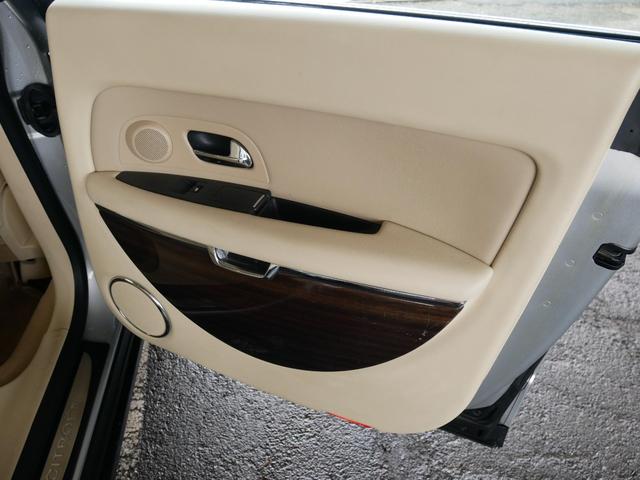 Ｃ６ シルバースタイルエディション　限定車Ｃ６ファイナルモデルサンルーフ（46枚目）