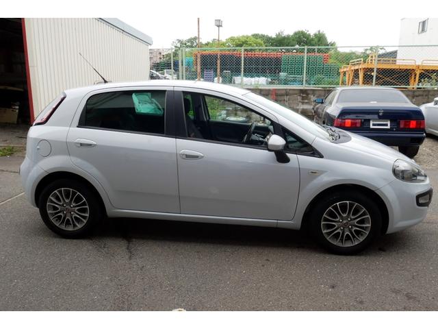 プントエヴォ ダイナミック　ワンオーナー　デュイアロジックＴＢ交換済（69枚目）