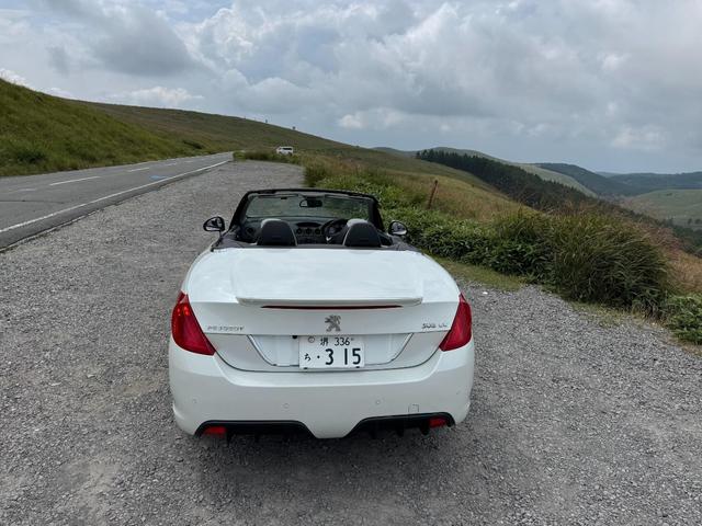 ３０８ ＣＣ　ローラン・ギャロス　特別限定車　１０００キロテスト走行済　ＲＧロゴ入り白本革パワーシート＆シートヒーター　ナビゲーションシステム　フルセグＴＶ　１８インチＡＷ　キーレス機能付き鍵２個有　ＥＴＣ　ドラレコ　禁煙車（51枚目）