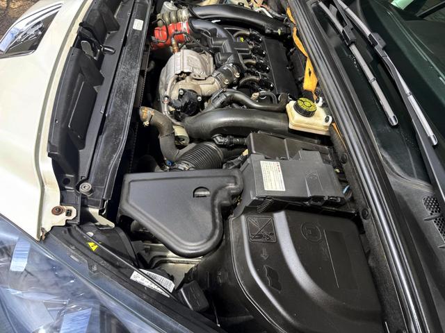 ３０８ ＣＣ　ローラン・ギャロス　特別限定車　１０００キロテスト走行済　ＲＧロゴ入り白本革パワーシート＆シートヒーター　ナビゲーションシステム　フルセグＴＶ　１８インチＡＷ　キーレス機能付き鍵２個有　ＥＴＣ　ドラレコ　禁煙車（58枚目）