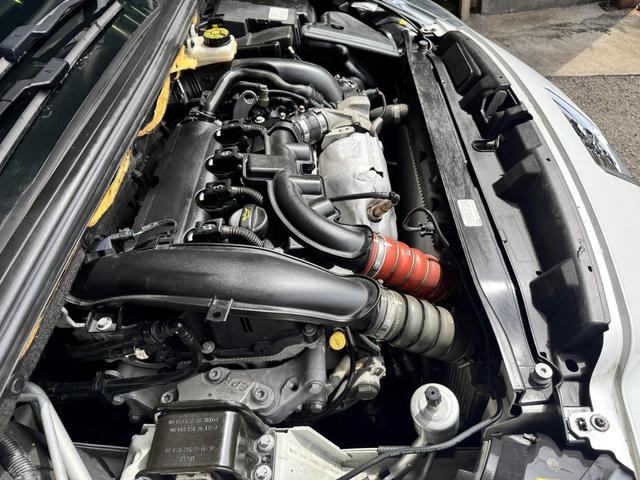 ３０８ ＣＣ　ローラン・ギャロス　特別限定車　１０００キロテスト走行済　ＲＧロゴ入り白本革パワーシート＆シートヒーター　ナビゲーションシステム　フルセグＴＶ　１８インチＡＷ　キーレス機能付き鍵２個有　ＥＴＣ　ドラレコ　禁煙車（59枚目）