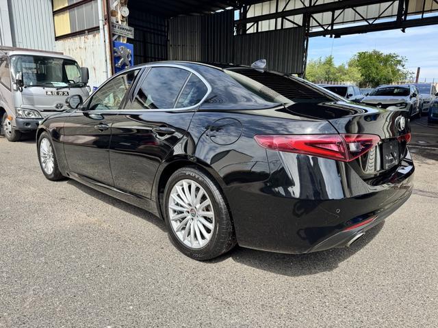 ALFA ROMEO GIULIA BASE GRADE