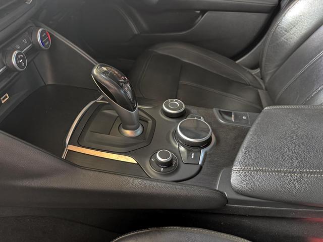 ALFA ROMEO GIULIA BASE GRADE