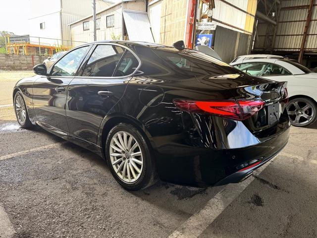 ALFA ROMEO GIULIA BASE GRADE