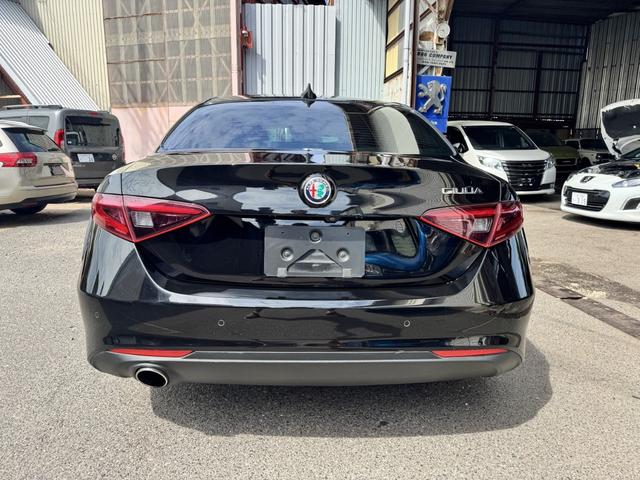 ALFA ROMEO GIULIA BASE GRADE