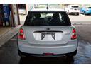 ＭＩＮＩ ５０　カムデン　クーパー　特別限定車　１７ＡＷ　ナビ　６速ＡＴ　禁煙車（5枚目）