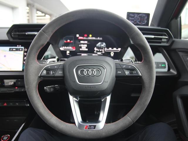 RS3スポーツバック ベースグレード ファインナッパレザー/RSデザインパッケージレッド/RSダンピングサスペンション/RSスポーツエキゾーストシステム/パノラマサンルーフ/Bang & Olufsen 3Dサウンドシステム(47枚目)