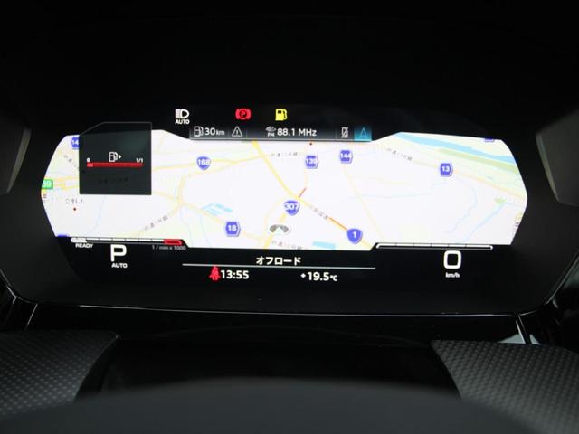 RS3スポーツバック ベースグレード ファインナッパレザー/RSデザインパッケージレッド/RSダンピングサスペンション/RSスポーツエキゾーストシステム/パノラマサンルーフ/Bang & Olufsen 3Dサウンドシステム(49枚目)