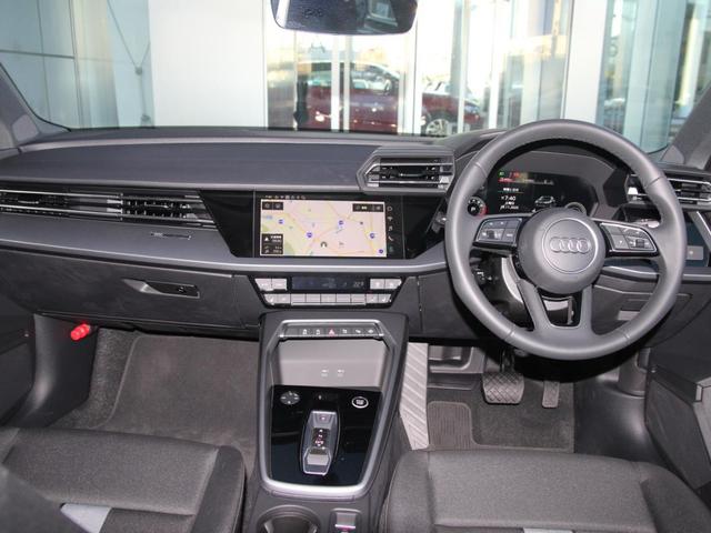 Ａ３ スポーツバック３０ＴＦＳＩアドバンスド　ナビゲーションパッケージ／コンビニエンス＆アシスタンスパッケージライト（15枚目）