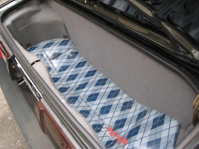 MR2 Gリミテッド 1オーナー ノーマル車 ノーマルルーフ 改造無 レストア無ボディオリジナルペイント 純正ホイル 純正カセットオーディオ 純正スポイラー 純正フォグランプ 純正マット 純正オプションオートエアコン(20枚目)