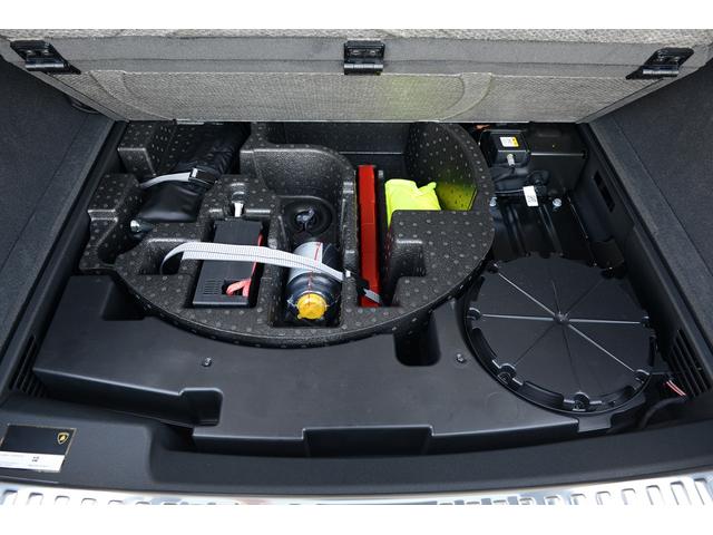 　ワンオーナー　室内車庫保管　禁煙車　グラファイトカプセル　右ハンドル　付属品完備　スペアキー　充電器(43枚目)