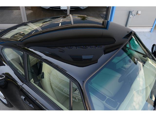 ９１１ ９１１カレラ　　９９３前期　室内車庫保管　　禁煙車　　左Ｈ　９９３前期　ベージュレザー　純正１７インチアルミホイール　記録簿１０枚（10枚目）