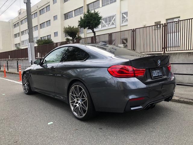 M4 M4クーペ コンペティション オレンジレザー パワーシート シートヒーター ナビ TV Rカメラ LEDライト パドルシフト カーボンルーフ ハーマンカードン アダプティブMサスペンション ヘッドアップディスプレイ 20インチAW(9枚目)