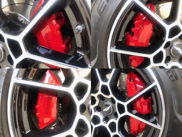 DBX ベースグレード 4、0 V8 4WD 黒革前後ベンチレーションシート シートヒーター ナビ TV 全方位モニター パノラマガラスルーフ パワーテールゲート パドルシフト 22インチアルミ レッドキャリパー(20枚目)