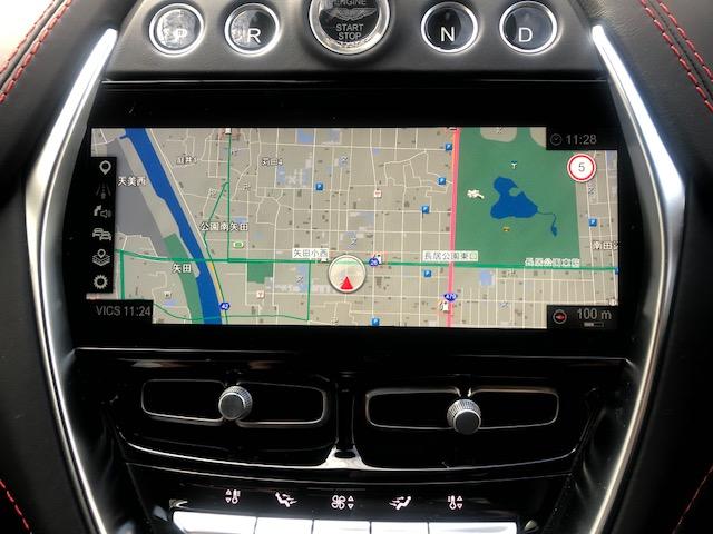 DBX ベースグレード 4、0 V8 4WD 黒革前後ベンチレーションシート シートヒーター ナビ TV 全方位モニター パノラマガラスルーフ パワーテールゲート パドルシフト 22インチアルミ レッドキャリパー(42枚目)