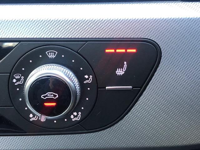 A4 1.4TFSIスポーツ ナビ TV Rカメラ LEDライト パドルシフト クルーズコントロール D席パワーシート フロントシートヒーター バーチャルコックピット オートライト 17インチアルミ(21枚目)