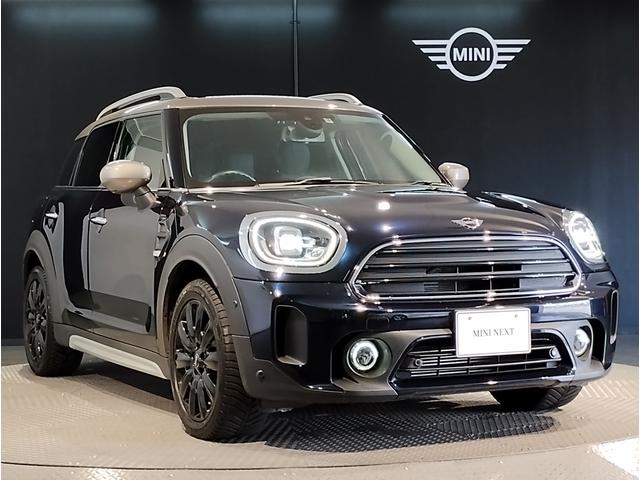 ＭＩＮＩ クーパーＤ　クロスオーバー　追従型クルーズコントロール　シートヒーター　電動リアゲート　純正ＨＤＤナビ　バックカメラ　ＬＥＤヘッドライト　コンフォートアクセス　衝突軽減ブレーキ　　歩行者警告　前後コーナーセンサー　ＬＥＤフォグ（30枚目）