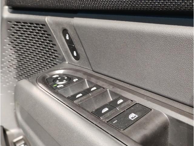 ＭＩＮＩ カントリーマンＳオール４　クラシック・トリム　ＨａｒｍａｎＫａｒｄｏｎスピーカー　ヘッドアップディスプレイ　アクティブクルーズコントロール　純正ナビ　全周囲カメラ　シートヒーター　ハーフレザー　電動シート　電動リアゲート　ＬＥＤライト　ＥＴＣ（46枚目）