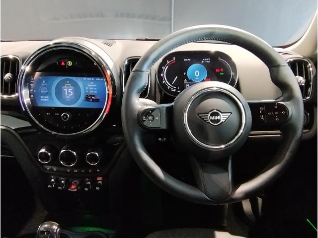 ＭＩＮＩ クーパーＤクロスオーバープレミアム＋Ｐクラシクトリム　ワンオーナー　Ａｐｐｌｅ　Ｃａｒ　Ｐｌａｙ　バックカメラ　シートヒーター　純正１８インチアルミ　ＬＥＤヘッドライト　コンフォートアクセス　ＬＥＤフォグランプ　ハーフレザー（42枚目）