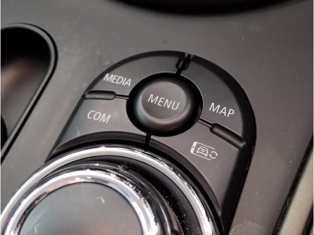 ＭＩＮＩ クーパーＤクロスオーバープレミアム＋Ｐクラシクトリム　ワンオーナー　Ａｐｐｌｅ　Ｃａｒ　Ｐｌａｙ　バックカメラ　シートヒーター　純正１８インチアルミ　ＬＥＤヘッドライト　コンフォートアクセス　ＬＥＤフォグランプ　ハーフレザー（59枚目）