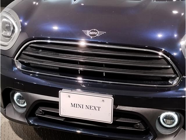 ＭＩＮＩ クーパーＤ　クロスオーバー　クラシック・トリム　１オーナー　後期モデル　液晶メーター　衝突軽減ブレーキ　バックカメラ　アンビエントライト　パーキングアシスト　シートヒーター　ＬＥＤヘッドライト　クルーズコントロール　Ｂｌｕｅｔｏｏｔｈ　ミラーＥＴＣ（15枚目）