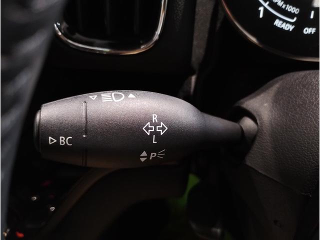 ＭＩＮＩ クーパーＤ　クロスオーバー　クラシック・トリム　１オーナー　後期モデル　液晶メーター　衝突軽減ブレーキ　バックカメラ　アンビエントライト　パーキングアシスト　シートヒーター　ＬＥＤヘッドライト　クルーズコントロール　Ｂｌｕｅｔｏｏｔｈ　ミラーＥＴＣ（38枚目）