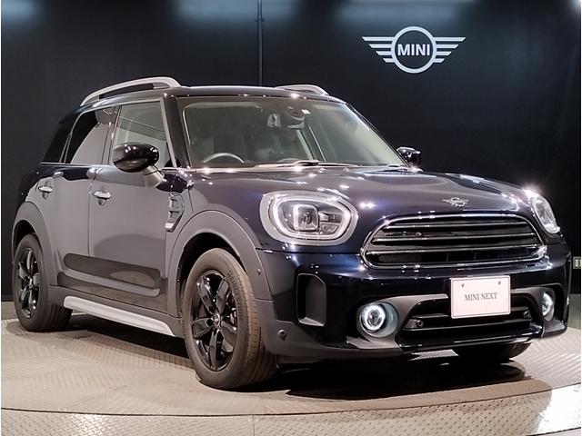 ＭＩＮＩ クーパーＤ　クロスオーバー　クラシック・トリム　１オーナー　後期モデル　液晶メーター　衝突軽減ブレーキ　バックカメラ　アンビエントライト　パーキングアシスト　シートヒーター　ＬＥＤヘッドライト　クルーズコントロール　Ｂｌｕｅｔｏｏｔｈ　ミラーＥＴＣ（76枚目）