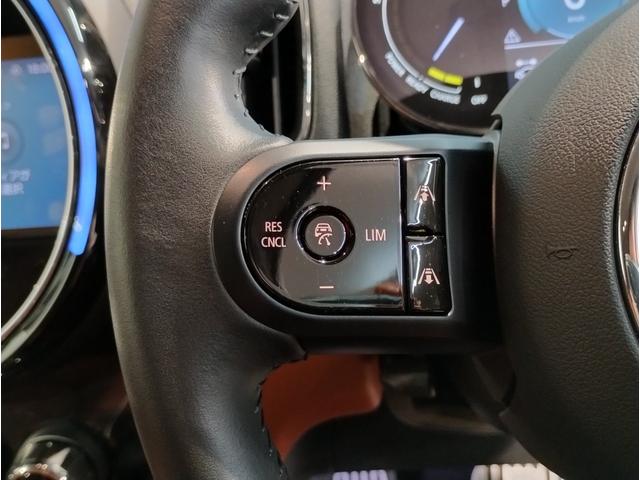 ＭＩＮＩ クパＳＥクロスオバオル４プレミアム＋Ｐクラシクトリム　後期モデル　茶革シート　シートヒーター　バックカメラ　追従式クルーズコントロール　ＯＰ１８インチＡＷ　インテリジェントセーフティー　アンビエントライト　ＬＥＤヘッドライト　コンフォートアクセス（59枚目）