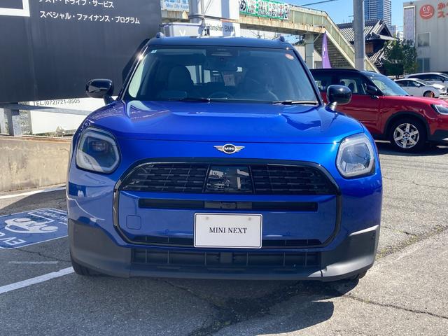 ＭＩＮＩ カントリーマンＤ　クラシック・トリム　弊社デモレンタ　メモリ機能付パワーシート　運転席マッサージ機能　ハーマンカードンサウンド　シートヒーター　ステアリングヒーターヘッドアップディスプレイ　追従型クルコン　全周囲カメラ　バックカメラ（23枚目）