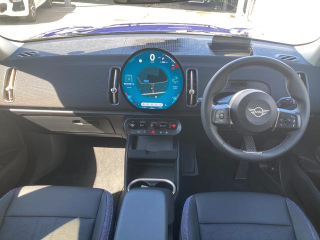 ＭＩＮＩ カントリーマンＤ　クラシック・トリム　弊社デモレンタ　メモリ機能付パワーシート　運転席マッサージ機能　ハーマンカードンサウンド　シートヒーター　ステアリングヒーターヘッドアップディスプレイ　追従型クルコン　全周囲カメラ　バックカメラ（34枚目）