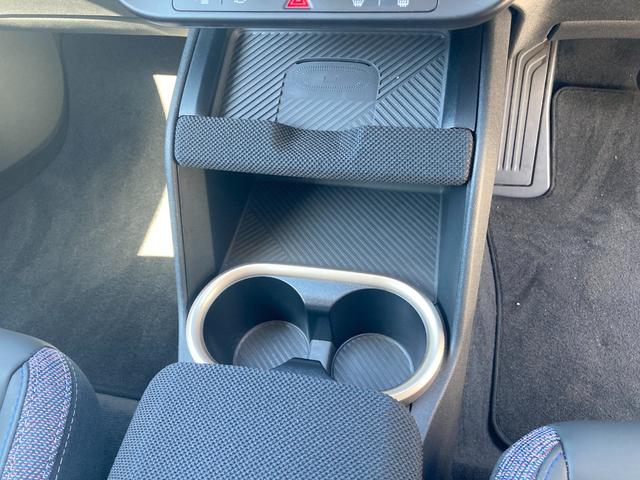 ＭＩＮＩ カントリーマンＤ　クラシック・トリム　弊社デモレンタ　メモリ機能付パワーシート　運転席マッサージ機能　ハーマンカードンサウンド　シートヒーター　ステアリングヒーターヘッドアップディスプレイ　追従型クルコン　全周囲カメラ　バックカメラ（42枚目）