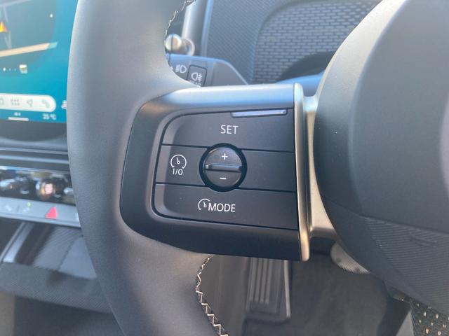 ＭＩＮＩ カントリーマンＤ　クラシック・トリム　弊社デモレンタ　メモリ機能付パワーシート　運転席マッサージ機能　ハーマンカードンサウンド　シートヒーター　ステアリングヒーターヘッドアップディスプレイ　追従型クルコン　全周囲カメラ　バックカメラ（46枚目）
