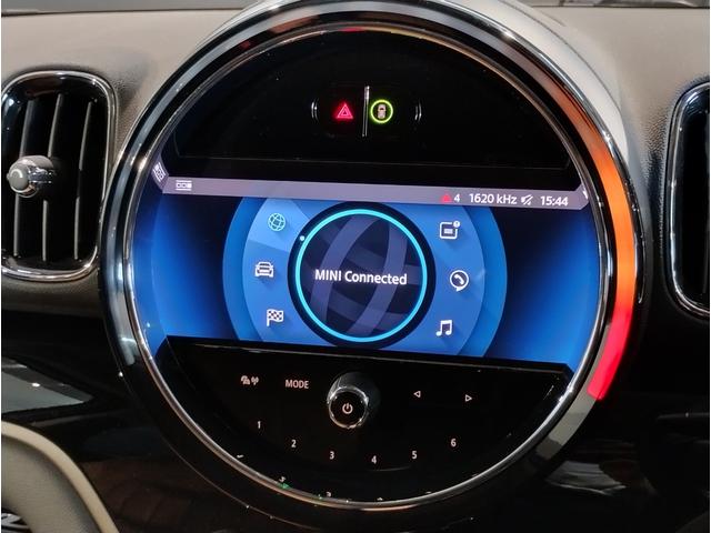 ＭＩＮＩ クーパーＳ　Ｅ　クロスオーバー　オール４　純正ＨＤＤナビ　バックカメラ　コーナーセンサー　追従型クルコン　電動リアゲート　シートヒーター　ＬＥＤヘッドライト　ＬＥＤフォグランプ　コンフォートアクセス　衝突警告　歩行者警告　純正１８インチアルミ（61枚目）