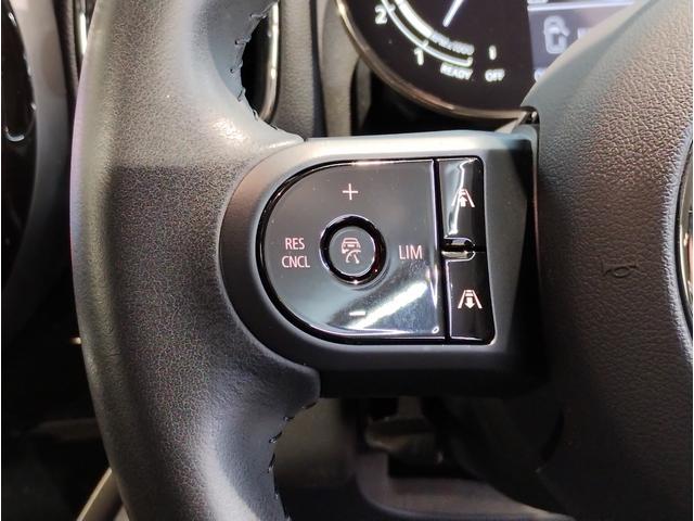 MINI クーパーDクロスオーバープレミアム+Pクラシクトリム 後期モデル 1オーナー シートヒーター ハーフレザーシート デジタルメーター 電動リアゲート アクティブクルーズコントロール 純正HDDナビ バックカメラ 障害物センサー LED ETC 純正17AW(21枚目)