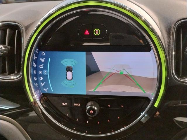 MINI クーパーDクロスオーバープレミアム+Pクラシクトリム 後期モデル 1オーナー シートヒーター ハーフレザーシート デジタルメーター 電動リアゲート アクティブクルーズコントロール 純正HDDナビ バックカメラ 障害物センサー LED ETC 純正17AW(32枚目)