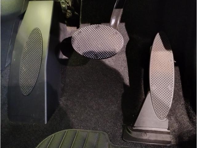 MINI クーパーDクロスオーバープレミアム+Pクラシクトリム 後期モデル 1オーナー シートヒーター ハーフレザーシート デジタルメーター 電動リアゲート アクティブクルーズコントロール 純正HDDナビ バックカメラ 障害物センサー LED ETC 純正17AW(41枚目)