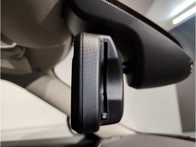 MINI クーパーDクロスオーバープレミアム+Pクラシクトリム 後期モデル 1オーナー シートヒーター ハーフレザーシート デジタルメーター 電動リアゲート アクティブクルーズコントロール 純正HDDナビ バックカメラ 障害物センサー LED ETC 純正17AW(46枚目)