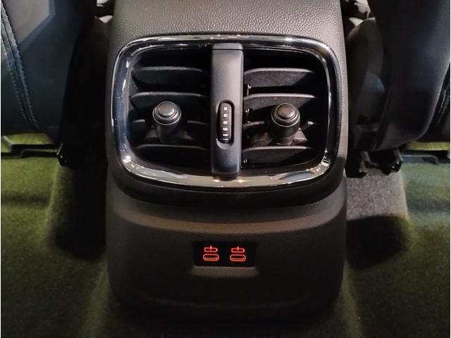 MINI クーパーDクロスオーバープレミアム+Pクラシクトリム 後期モデル 1オーナー シートヒーター ハーフレザーシート デジタルメーター 電動リアゲート アクティブクルーズコントロール 純正HDDナビ バックカメラ 障害物センサー LED ETC 純正17AW(49枚目)