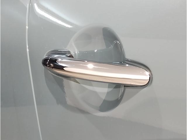 MINI クーパーDクロスオーバープレミアム+Pクラシクトリム 後期モデル 1オーナー シートヒーター ハーフレザーシート デジタルメーター 電動リアゲート アクティブクルーズコントロール 純正HDDナビ バックカメラ 障害物センサー LED ETC 純正17AW(53枚目)