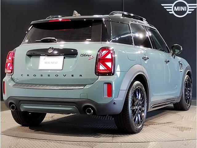 MINI クーパーSD クロスオーバー オール4 後期モデル 1オーナー ハーフレザーシート シートヒーター デジタルメーター 純正HDDナビ バックカメラ 障害物センサ 追従式クルコン LEDヘッドライト ETC 純正18AW コンフォートアクセス(8枚目)