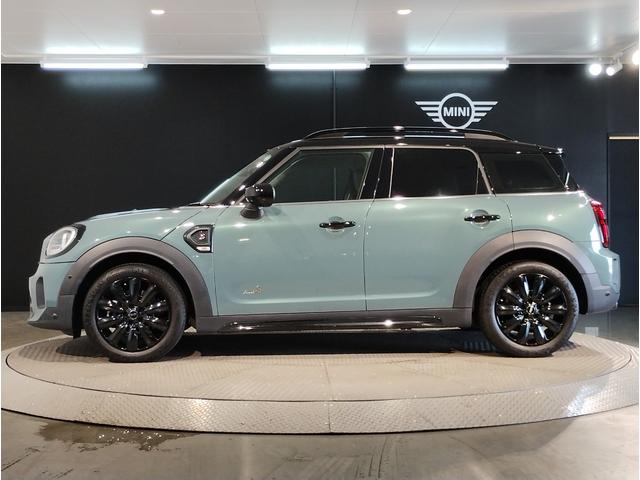 MINI クーパーSD クロスオーバー オール4 後期モデル 1オーナー ハーフレザーシート シートヒーター デジタルメーター 純正HDDナビ バックカメラ 障害物センサ 追従式クルコン LEDヘッドライト ETC 純正18AW コンフォートアクセス(11枚目)