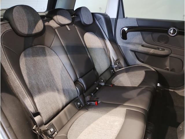 MINI クーパーSD クロスオーバー オール4 後期モデル 1オーナー ハーフレザーシート シートヒーター デジタルメーター 純正HDDナビ バックカメラ 障害物センサ 追従式クルコン LEDヘッドライト ETC 純正18AW コンフォートアクセス(16枚目)