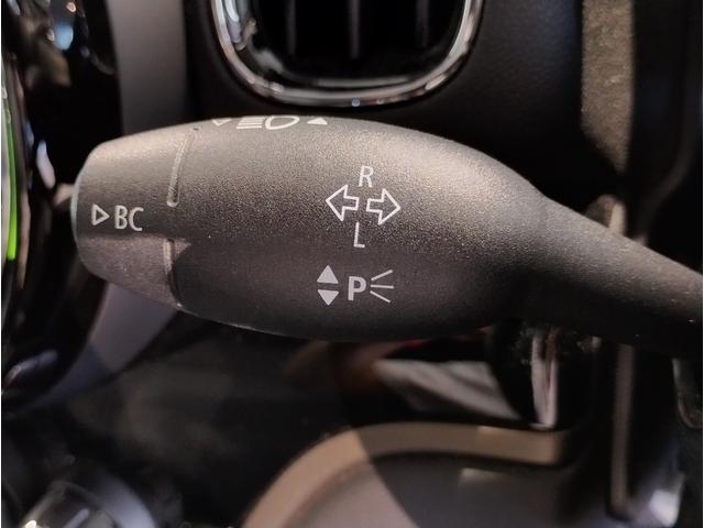 MINI クーパーSD クロスオーバー オール4 後期モデル 1オーナー ハーフレザーシート シートヒーター デジタルメーター 純正HDDナビ バックカメラ 障害物センサ 追従式クルコン LEDヘッドライト ETC 純正18AW コンフォートアクセス(23枚目)