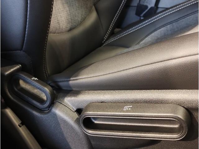 MINI クーパーSD クロスオーバー オール4 後期モデル 1オーナー ハーフレザーシート シートヒーター デジタルメーター 純正HDDナビ バックカメラ 障害物センサ 追従式クルコン LEDヘッドライト ETC 純正18AW コンフォートアクセス(42枚目)