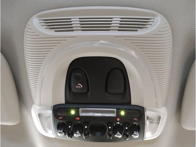 MINI クーパーSD クロスオーバー オール4 後期モデル 1オーナー ハーフレザーシート シートヒーター デジタルメーター 純正HDDナビ バックカメラ 障害物センサ 追従式クルコン LEDヘッドライト ETC 純正18AW コンフォートアクセス(45枚目)