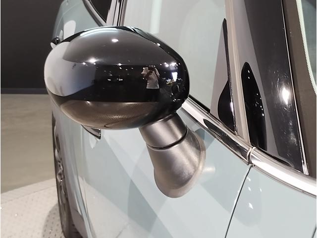 MINI クーパーSD クロスオーバー オール4 後期モデル 1オーナー ハーフレザーシート シートヒーター デジタルメーター 純正HDDナビ バックカメラ 障害物センサ 追従式クルコン LEDヘッドライト ETC 純正18AW コンフォートアクセス(53枚目)