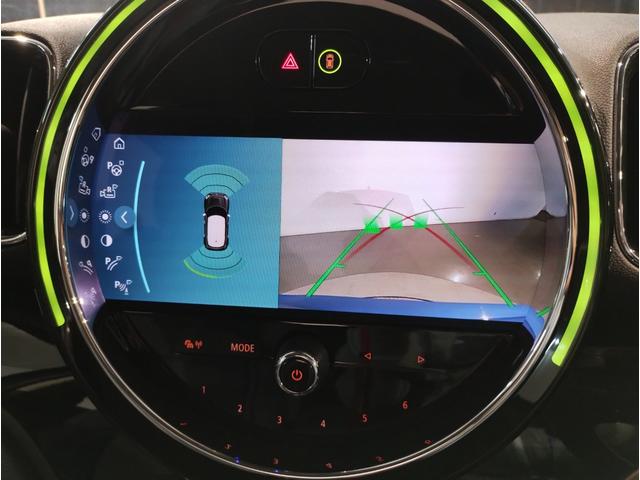 ＭＩＮＩ クーパーＤクロスオーバープレミアム＋Ｐクラシクトリム　後期モデル　電動リアゲート　追従式クルーズコントロール　液晶メーター　バックカメラ　ＬＥＤヘッドライト　衝突軽減ブレーキ　コーナーセンサー　シートヒーター　純正ナビ　ワイヤレス充電（66枚目）